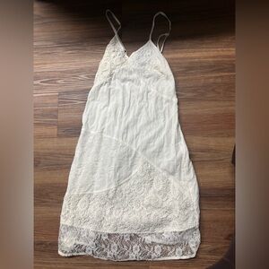 Elegant White Lace Dress